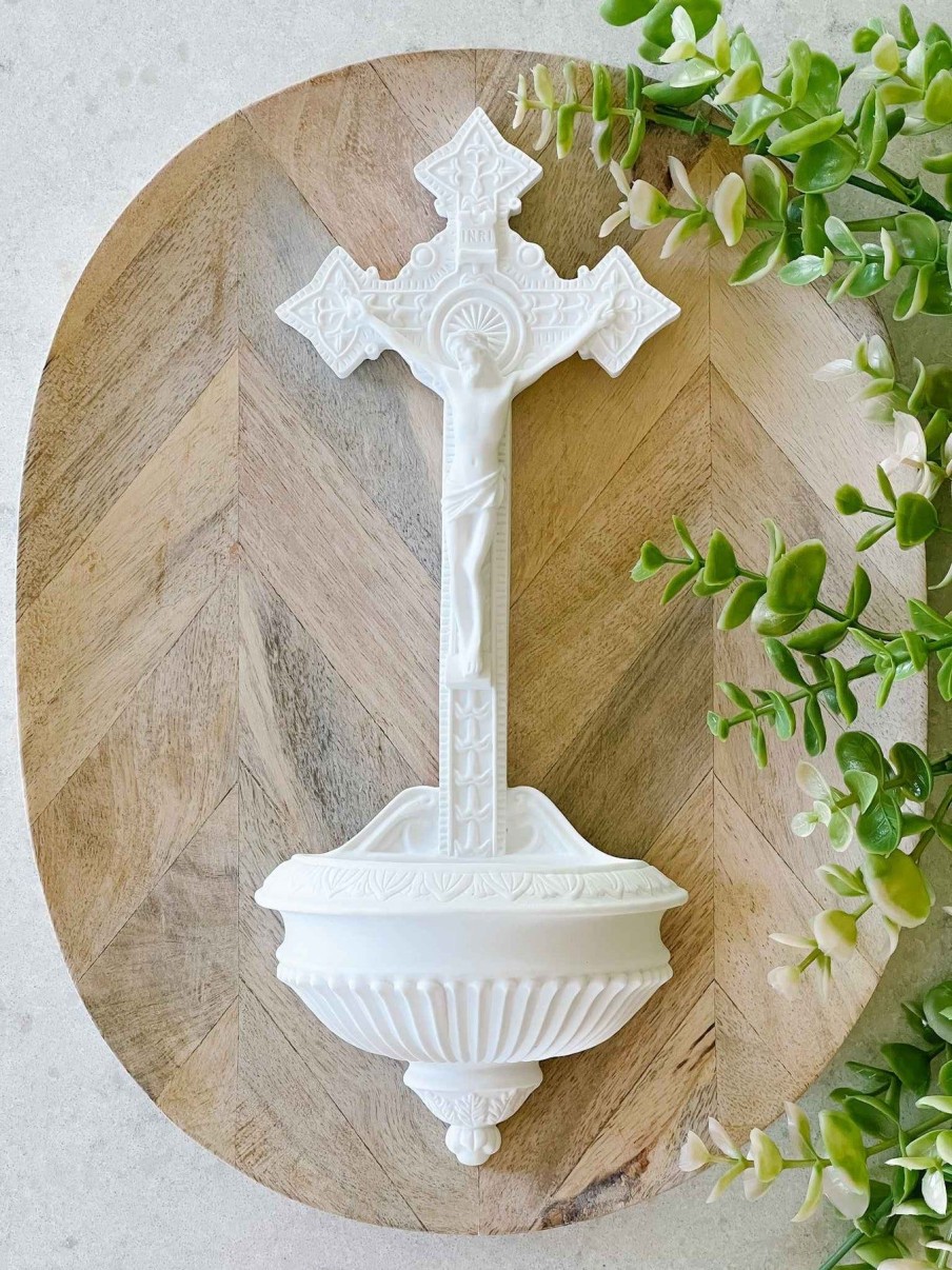 Home Decor Huang | Crucifix Holy Water Font