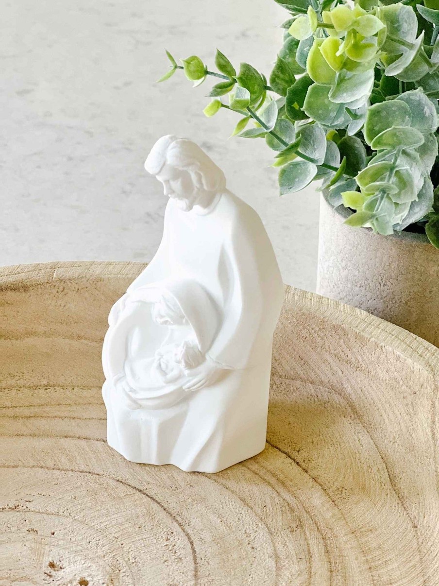 Home Decor Huang | Holy Family Statue